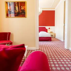 4* מלון Aviano Boutique