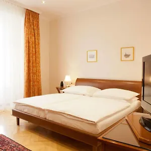 4* מלון Kaiserin Elisabeth
